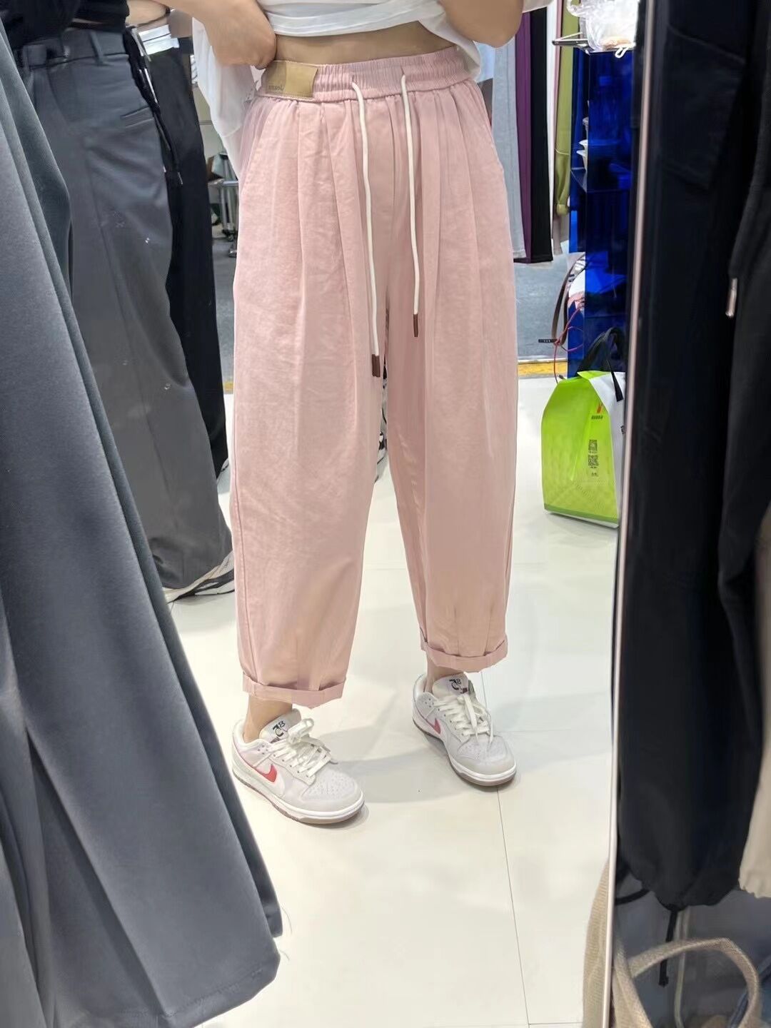 Off-white Jeans for Women Spring/Summer 2023 New High Waist Loose and Slimming Straight Harem Pants Harem Casual Pants