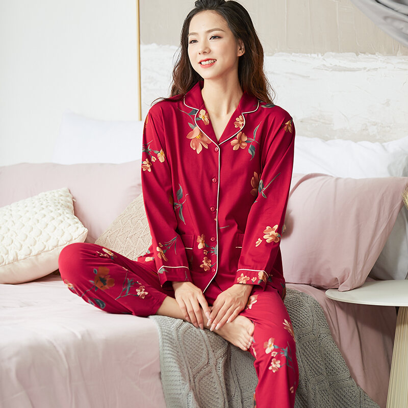 Pajamas Women's Spring and Autumn Long Sleeve Pants Bright Red Middle-Aged Lady Mother Homewear Autumn Animal Year Large Size Suit