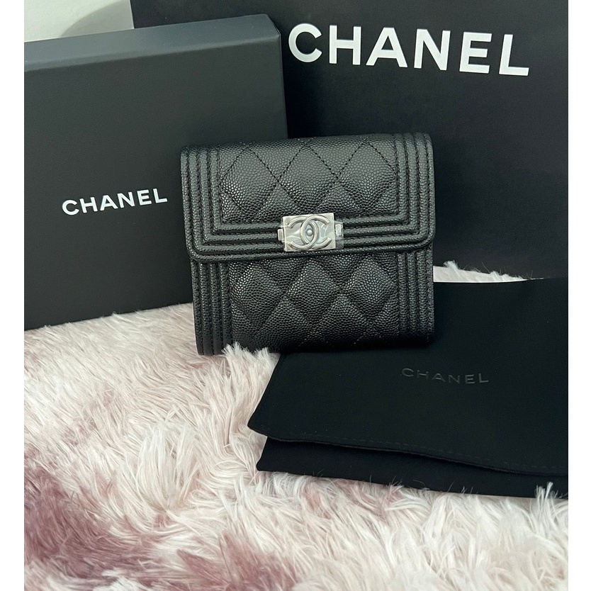 [MARCH SUPER SALE] CHANEL BOY SHORT WALLET (RHW)