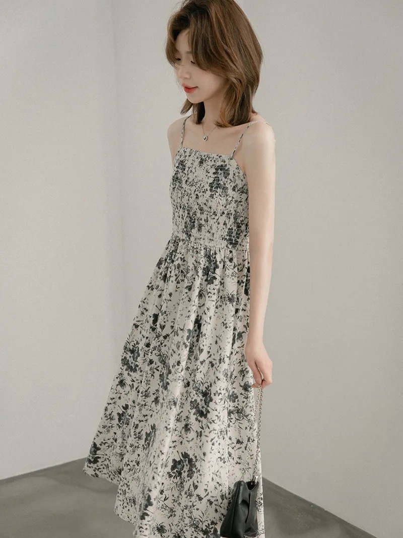 № Small grain suspender dress women's 2023 spring new high-end French floral skirt small slim skirt