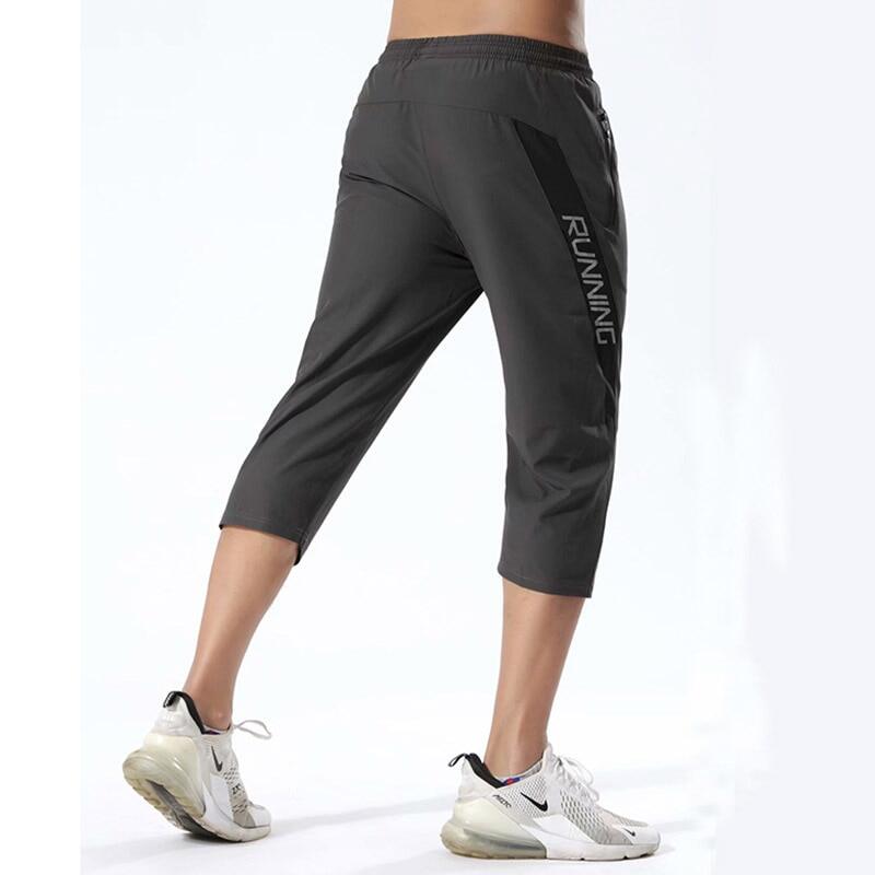 【Bilibili】Men's 3/4 Sports Pants Running Shorts Gym Wear Fitness Workout Tennis Basketball Soccer Training Leggings